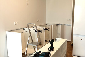 EXELBUILD OÜ Puusepatööd, köögimööbli paigaldamine, köögimööbli paigaldus, kivipinnaga mööbli paigaldus