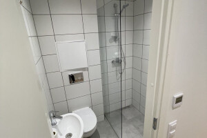 ISOLA OÜ Vannitubade remont, plaatimine vannitoas, plaatimistööd vannitoas, vannitoa siseviimistlus