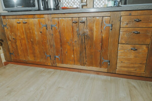 TIMBERLING PROSJEKT OÜ Puusepatööd