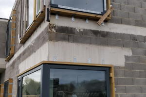 GLUGGA GROUP OÜ Uste- ja akende paigaldus