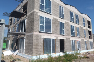 GLUGGA GROUP OÜ Uste- ja akende paigaldus