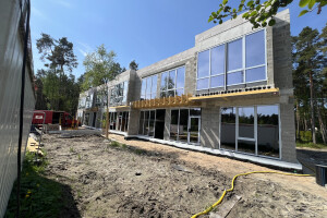 GLUGGA GROUP OÜ Uste- ja akende paigaldus