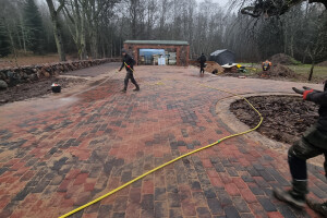 Hoovisepad OÜ Tänavakivide paigaldus