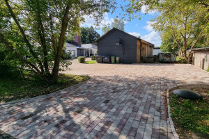 Hoovisepad OÜ Tänavakivide paigaldus