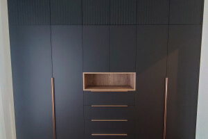 TKRuudus OÜ Ruumikujundus, mööbli paigaldamine, mööbli paigaldus, kappide paigaldus