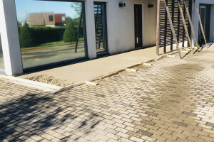 MERYTON GROUP OÜ Plaatimistööd