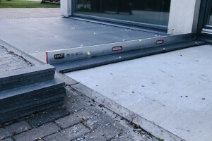 MERYTON GROUP OÜ Plaatimistööd