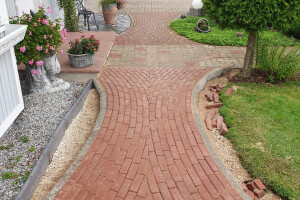 HANAMI OÜ Tänavakivide paigaldus