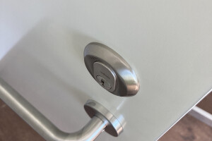 Lehtla Lukud OÜ Uste- ja akende paigaldus