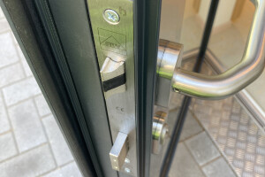 Lehtla Lukud OÜ Uste- ja akende paigaldus