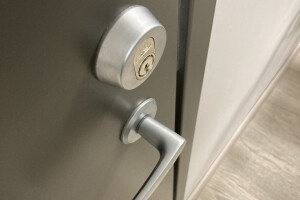 Lehtla Lukud OÜ Uste- ja akende paigaldus