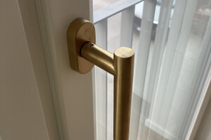 Lehtla Lukud OÜ Uste- ja akende paigaldus