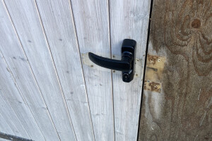 Lehtla Lukud OÜ Uste- ja akende paigaldus