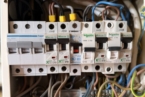Kungla Elekter OÜ Elektritööd