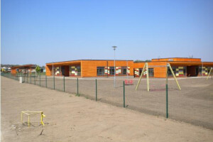 Peruks Grupp OÜ Aia ehitus, Alasniidu lasteaia piirdeaed ja väravad, värav, väravate ehitus