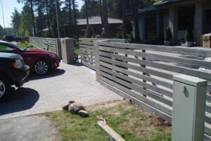 Peruks Grupp OÜ Väravad, Aed Veskimöldres, puitaed, puidust aia ehitus