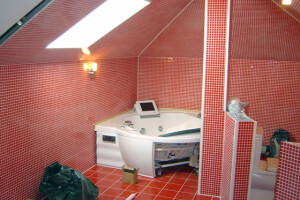 Verkur OÜ Vannitubade remont, Vannitoa ehitus, vannitoa plaatimine, sanitaartehnika paigaldamine vannituppa.