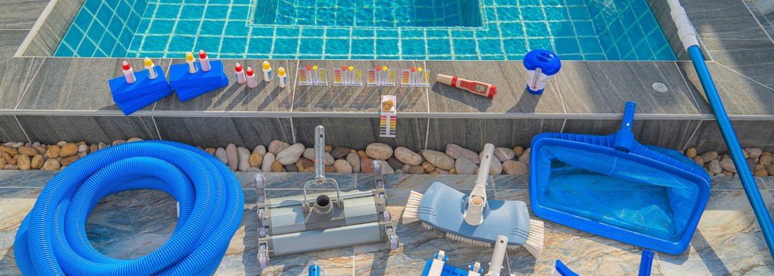 basseini hooldamine, basseini hooldus, puhastusteenused, basseini puhastus