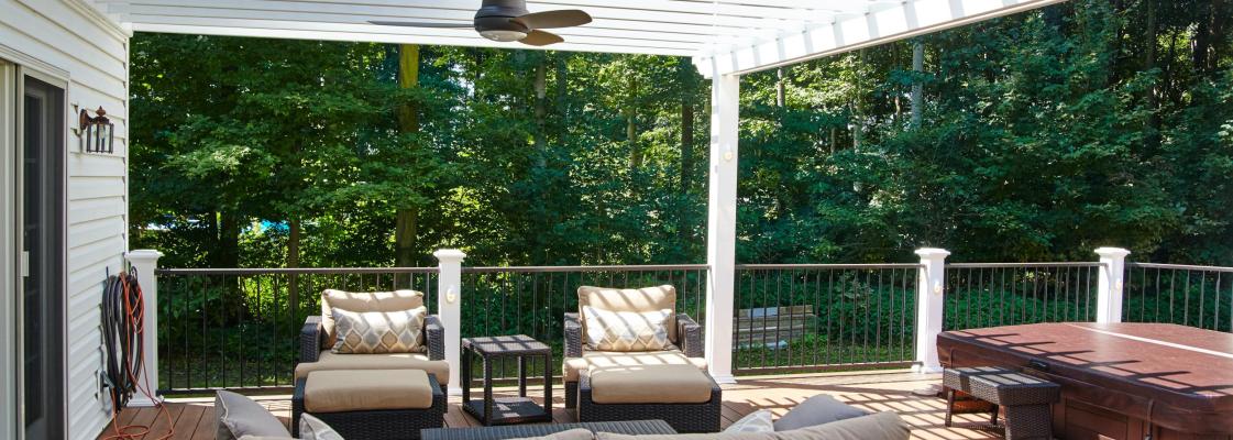 terrassi varikatused, varikatus terrassile, pergola lahendused, klaasist terrassikatus, automaatne varikatus, kangas varikatus, moodne terrassi lahendus, ilmastikukindel varikatus, terrassi planeerimine