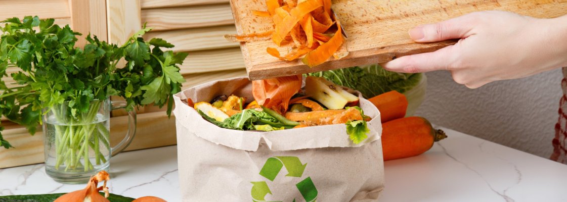 biojäätmed, biojäätmete kogumine, biojäätmete liigit kogumine, biojäätmete konteiner, komposter, kiirkomposter, mida teha biojäätmetega