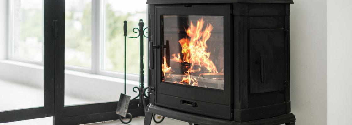 puupliit, küttekolle valimine, ahi või kamin, puuküttega pliit, soojust salvestav ahi, kaminaga küte, küttekolde paigaldus, pliidi valimine, kaminahi, puukütte eelised