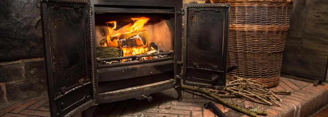 ahju ehitamine, ahi eramusse, kaminahi, korstna ehitus, kütteseadme valik, küttelahendus, ahjumeister, kiviahju ehitus, ahju ehitus, soojamüür, ahjuehitaja
