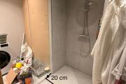 shower door - 1.jpeg