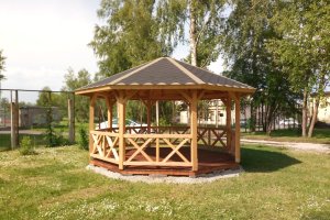 Betty Ahtmes 13,06.19.jpg