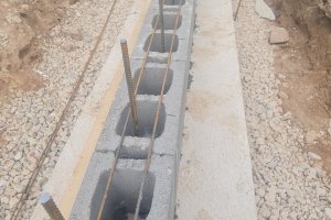 Columbia plokkide ladumine Viljandis.jpg