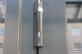 Alumiinium uksehinge remont.jpg