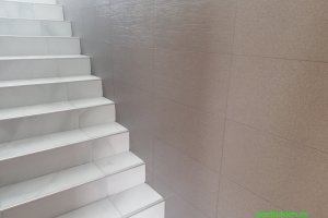 Head Builders Trepp Sein Plaatimine Vuukimine Koridor.jpg