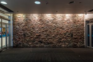 Looduskivist fassaad.jpg