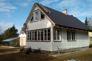 Merivälja suvila ehitus elamuks.jpg