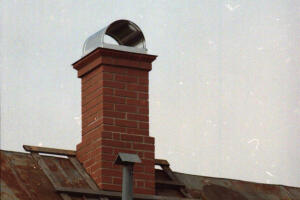 Korstnapits mütsiga.JPG