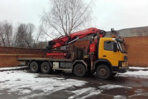 Volvo parem külg+JIB1.jpg