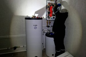 Õhkvesi pumba paigaldus Pihlaka tn SoojusGrupp OÜ (1).jpg