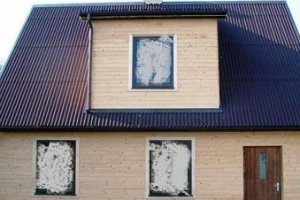 bituumenlaineplaat katus.jpg