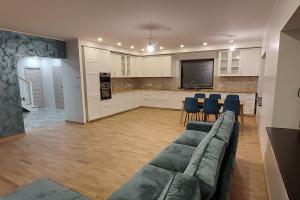 struktuur, parketi liimimine.jpg