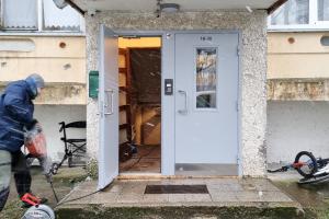 Kehra kortermaja trepi renoveerimine-1.JPG