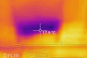 halvasti soojustatud karkassivahe.jpg