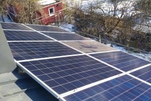 Päikesejaam Laitses.jpg