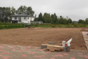 Tartu - Haljastus + tänavakivi paigaldus.jpg