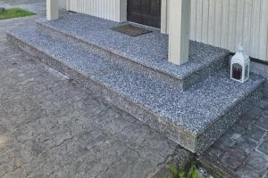 Trepi katmine halli pesubetoonplaadiga-29.JPG