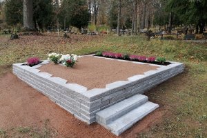 Rõngu rinnatisekivi PÄRAST2.jpeg