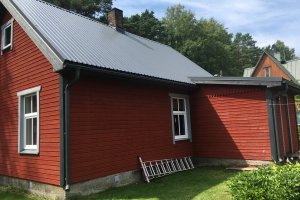 Uus katus ja vihmaveesüsteemid, Pärnu.JPG