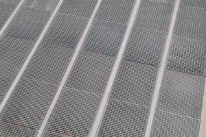 Kuivatuskanalite restide paigaldamine Viljandis.jpg