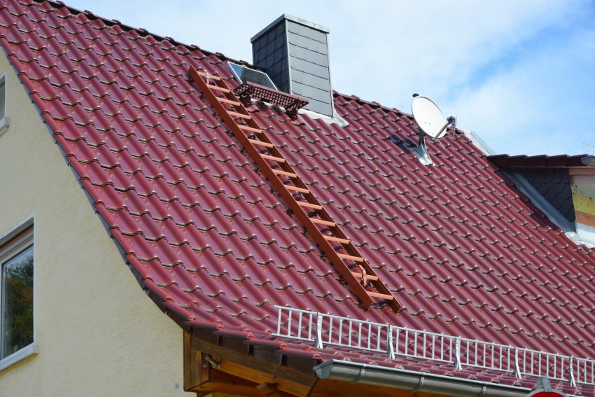 katuse turvatooted, lumetõkked, katusesillad, katuseredel, katuse kinnitussüsteemid