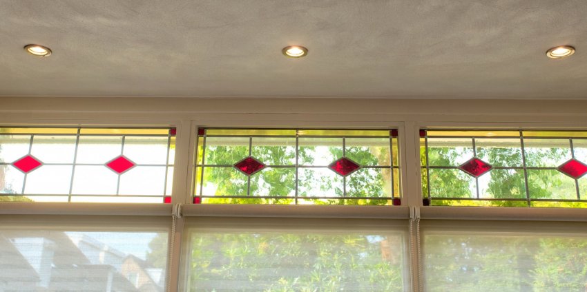 vitraažklaasid, vitraaž,  vitraažide valmistamine,  vitraažide tegemine,  vitraaž aken,  vitraaž ukseklaas