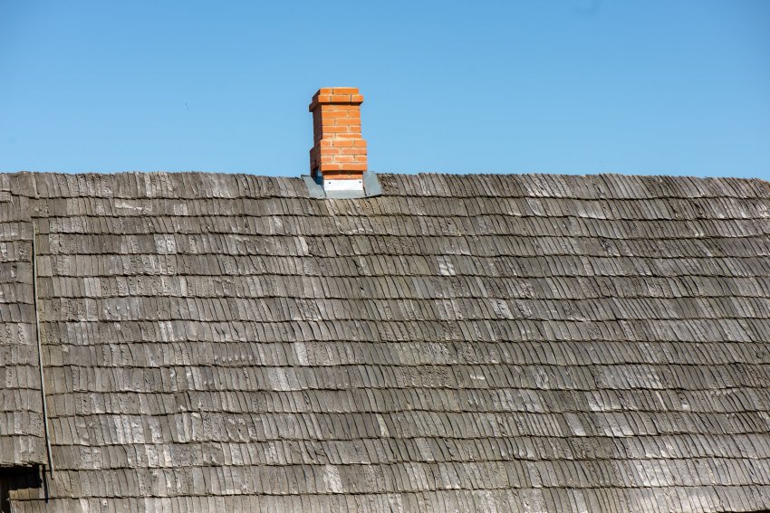 Laastukatus, laastukatused, laastukatuse paigaldamine, puitkatus, puidust katused, pilpakatus