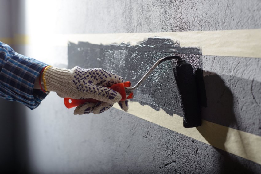 maalritööd, kuidas värvida seina, seina värvimine, maalriteibi kasutamine